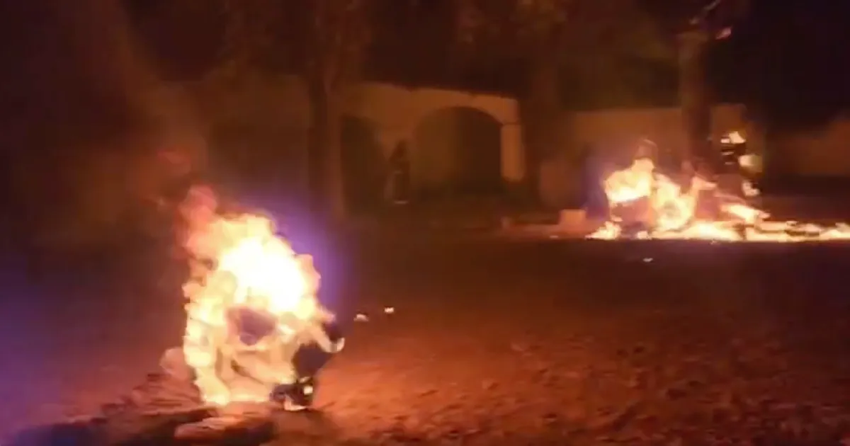 Tres hombres fueron sacados de una comisaría y asesinados por una multitud en Bolivia